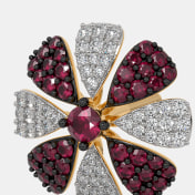 The Vayona Stud Earrings - thumb 3