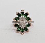 The Petaluxe Ring - thumb 3