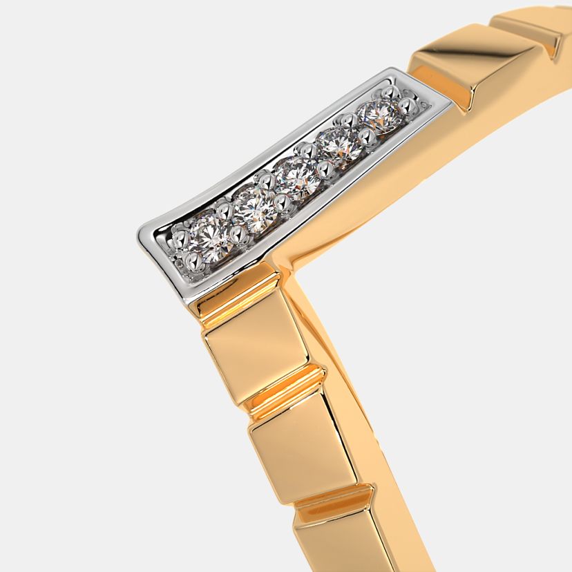 The Oriane Chevron Ring - image 5
