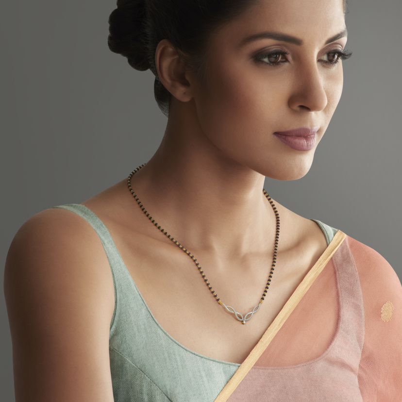 The Moonlight Mangalsutra Pendant - image 3