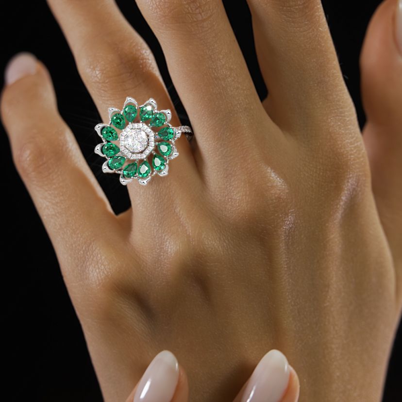 The Emerabloom Ring - image 4
