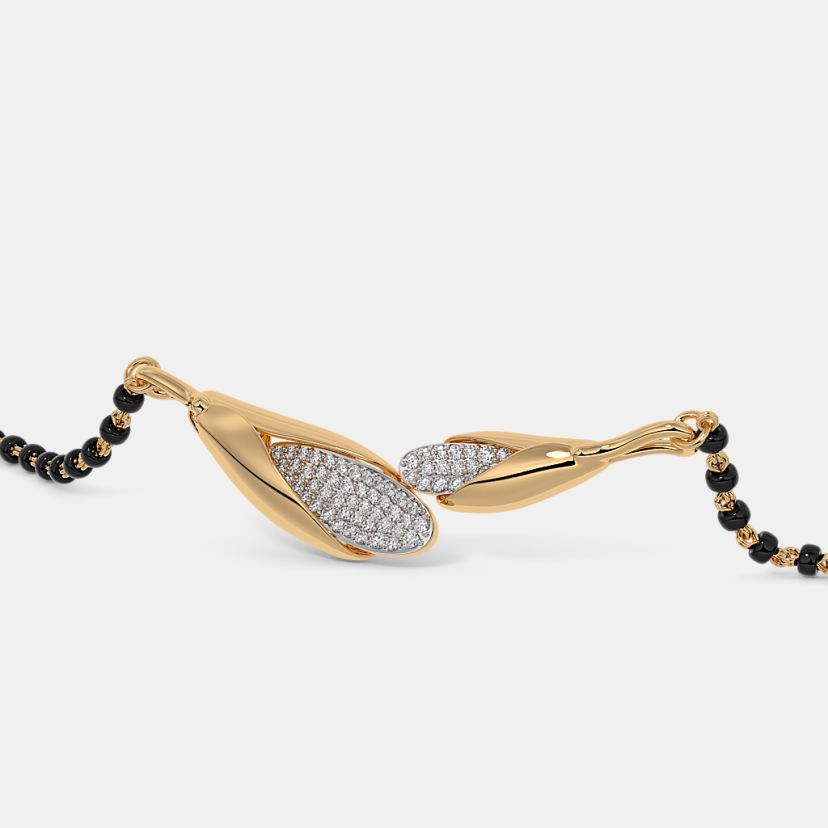 The Nayorvi Mangalsutra Pendant - image 6